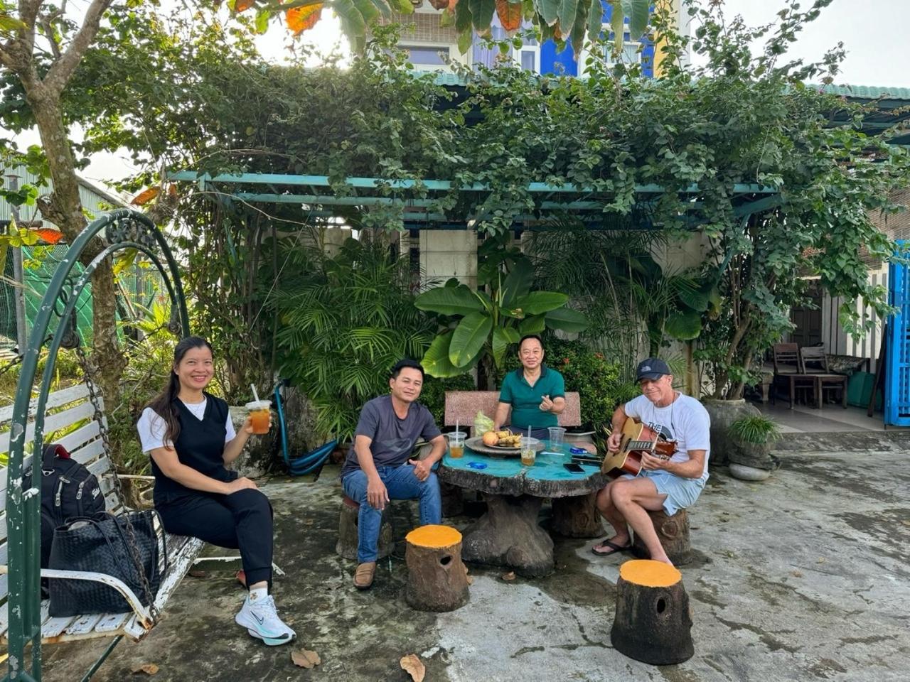 Golden Lantern Tam Thanh Homestay Тамки Екстериор снимка